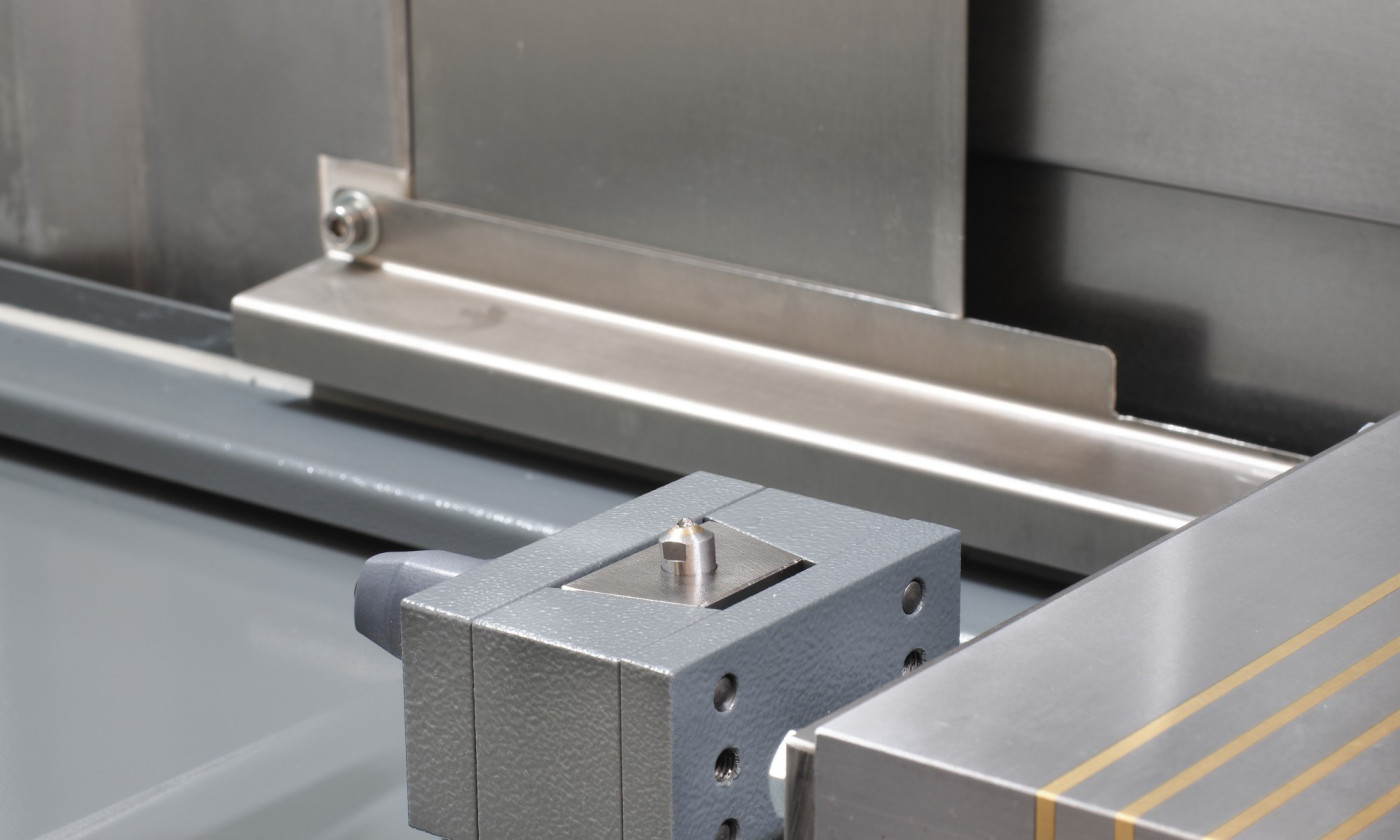 Single-point dresser from the FS X60 GT CB Machine Series